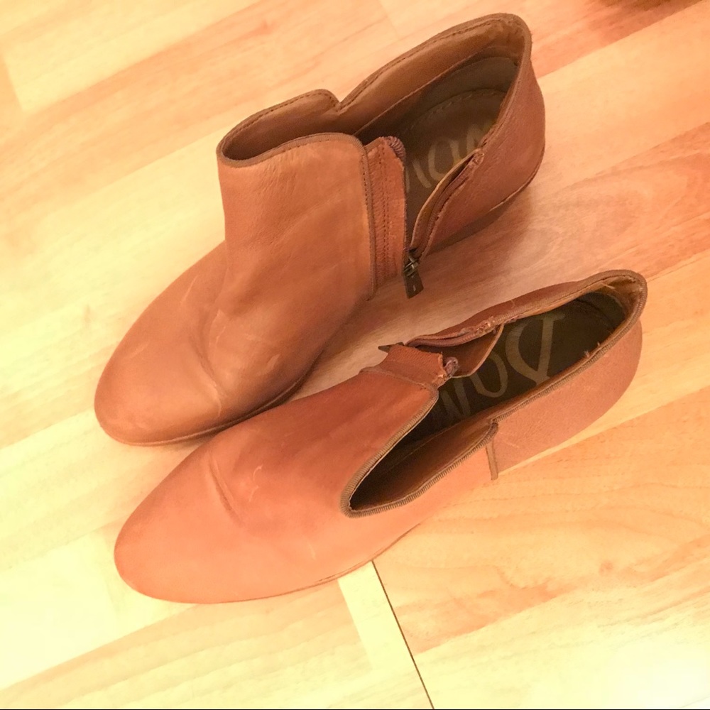 Sam Edelman Petty Ankle Booties in Saddle